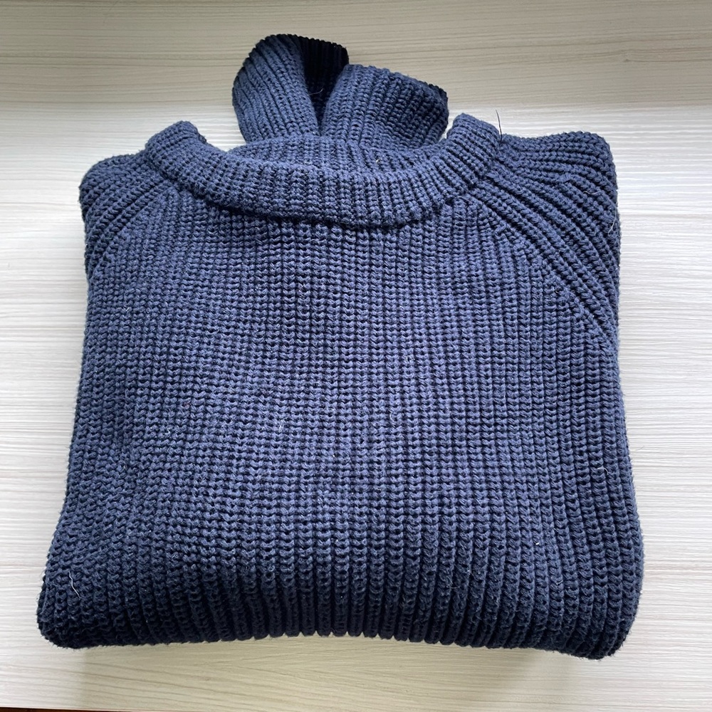 Quince navy fisherman sweater size L
